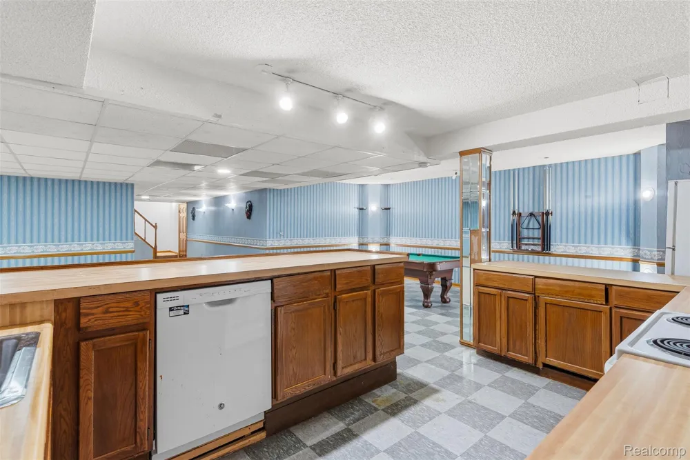 3432 S State Road Davison Township, MI 48423