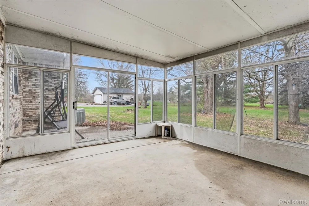 3432 S State Road Davison Township, MI 48423