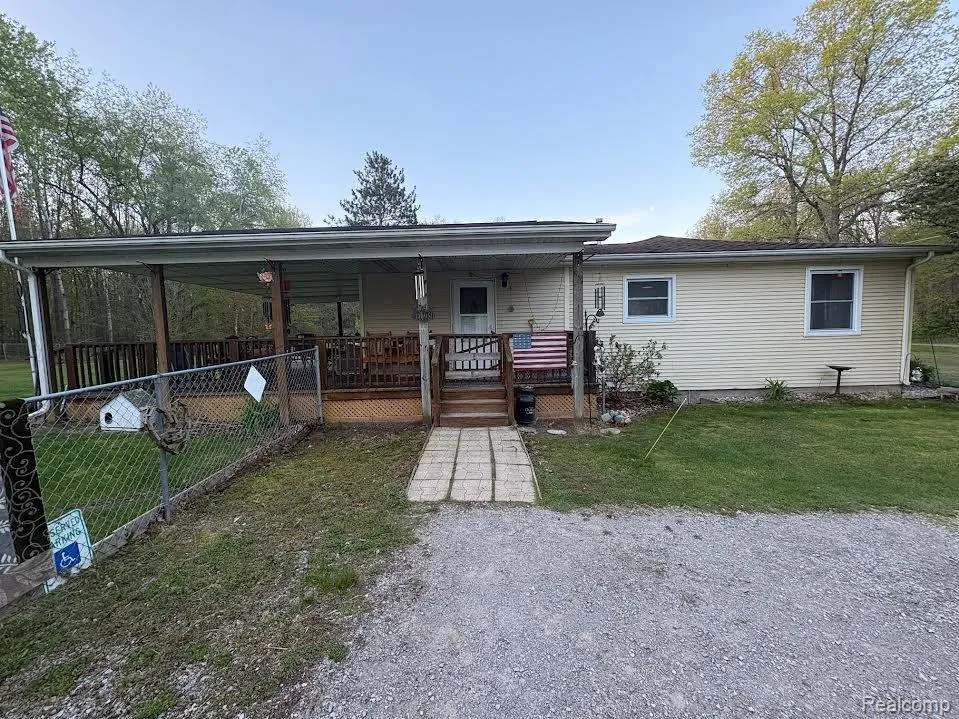 7813 Rookway Road Bridgeport Charter Township, MI 48722