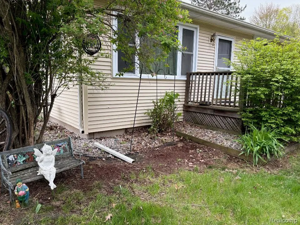 7813 Rookway Road Bridgeport Charter Township, MI 48722