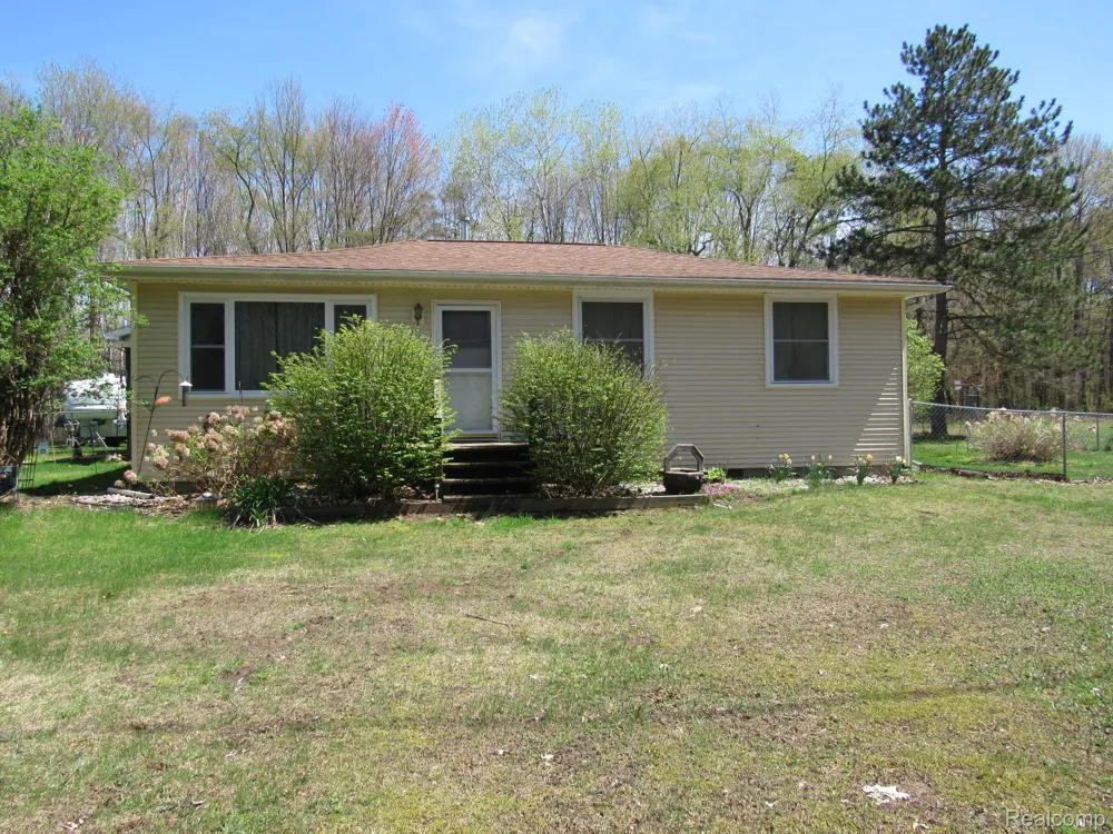 7813 Rookway Road Bridgeport Charter Township, MI 48722