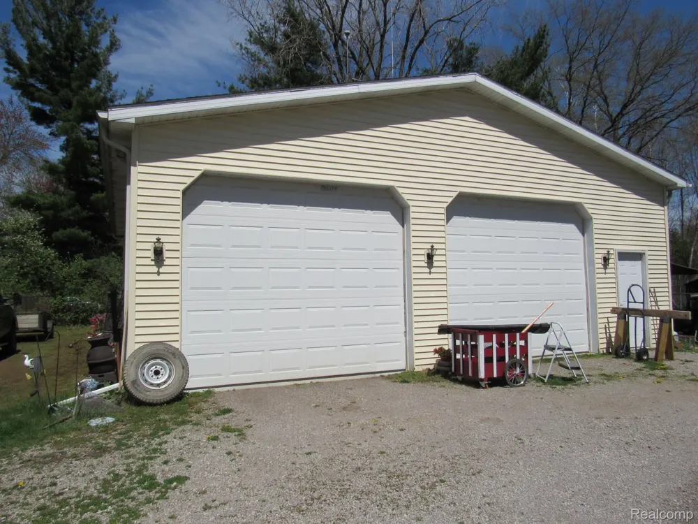 7813 Rookway Road Bridgeport Charter Township, MI 48722