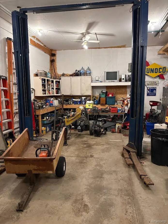 7813 Rookway Road Bridgeport Charter Township, MI 48722