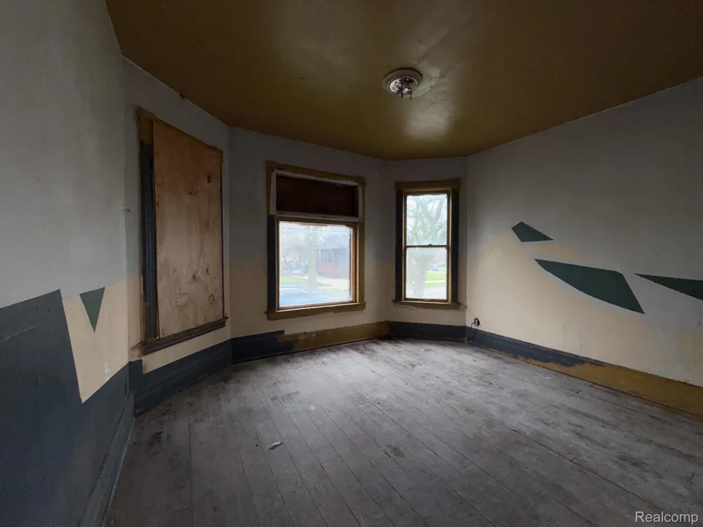 2546 W Forest Avenue Detroit City, MI 48208
