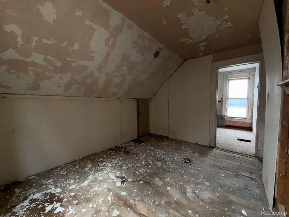 2546 W Forest Avenue Detroit City, MI 48208