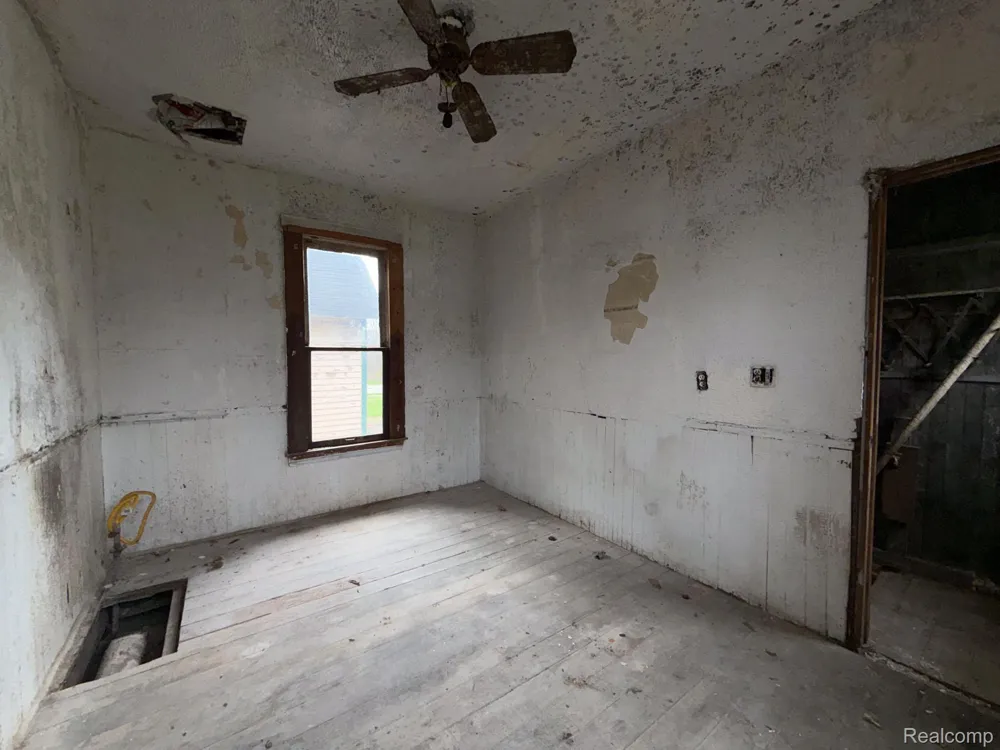 2546 W Forest Avenue Detroit City, MI 48208