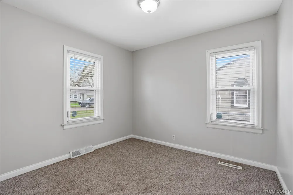 1028 Carlton Drive York Charter Township, MI 48160
