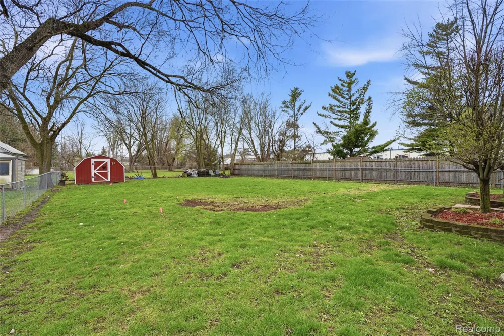 1028 Carlton Drive York Charter Township, MI 48160