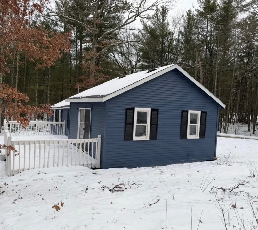 6240 S Labelle Drive Yates Township, MI 49642