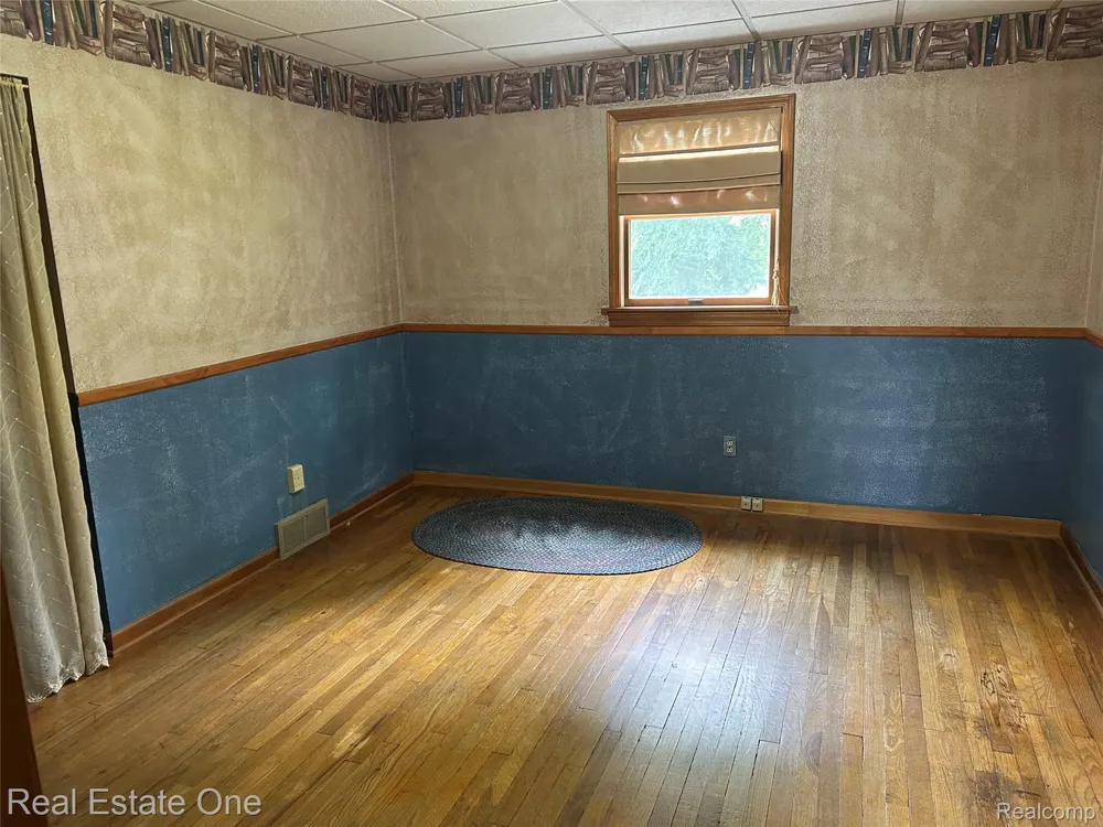 11030 Marshall Road Green Oak Township, MI 48178