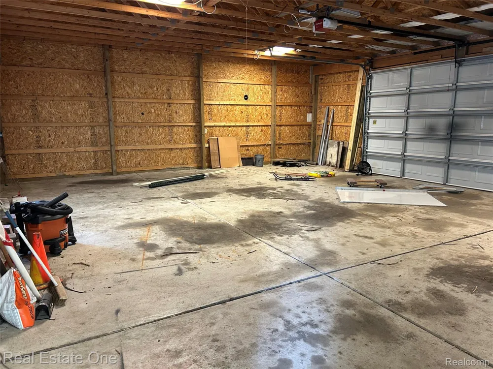 11030 Marshall Road Green Oak Township, MI 48178