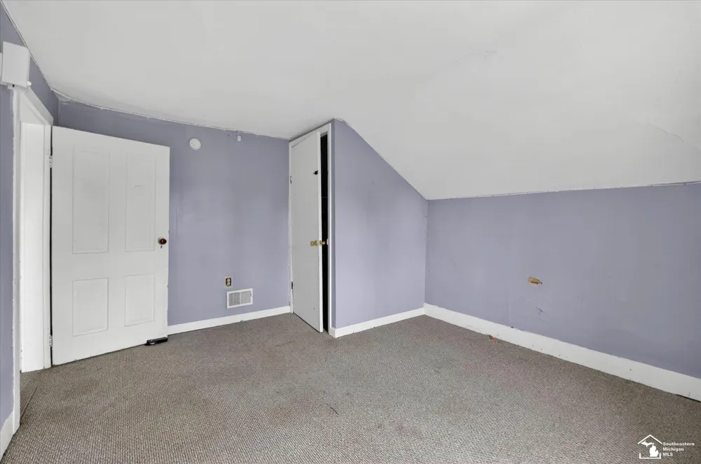 729 Obrien Street Monroe City, MI 48161