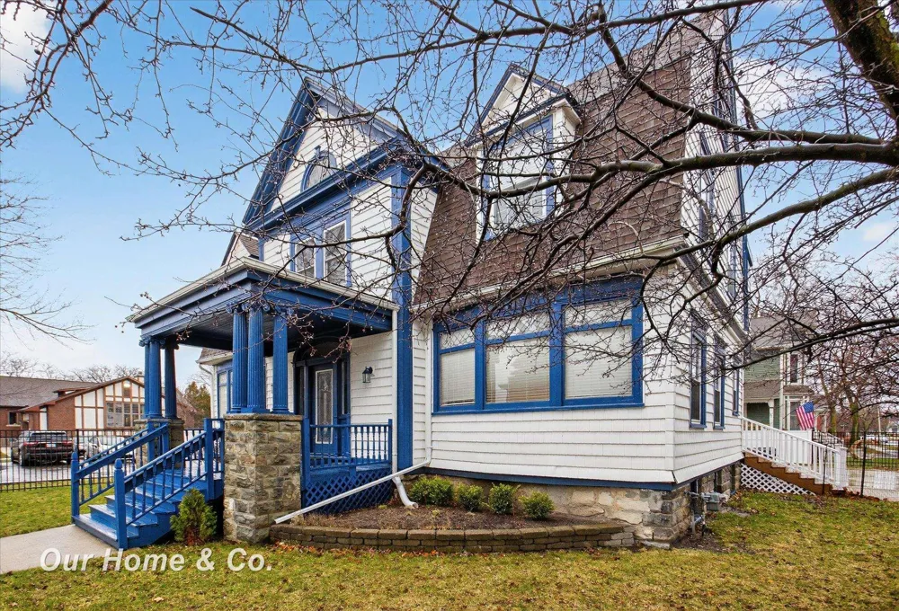 700 Van Buren Street Bay City City, MI 48708