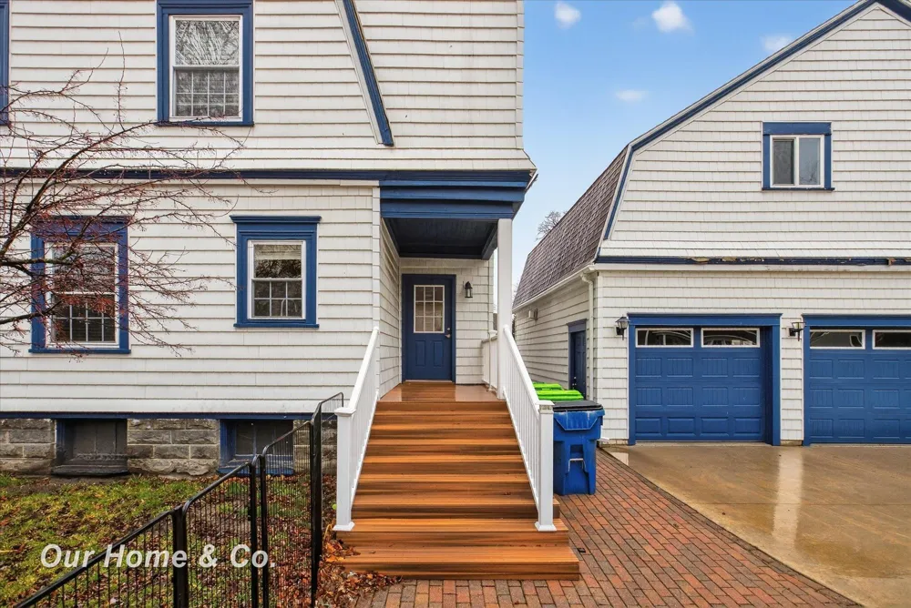 700 Van Buren Street Bay City City, MI 48708
