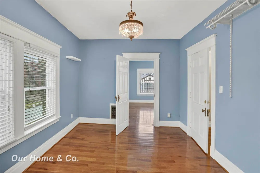 700 Van Buren Street Bay City City, MI 48708