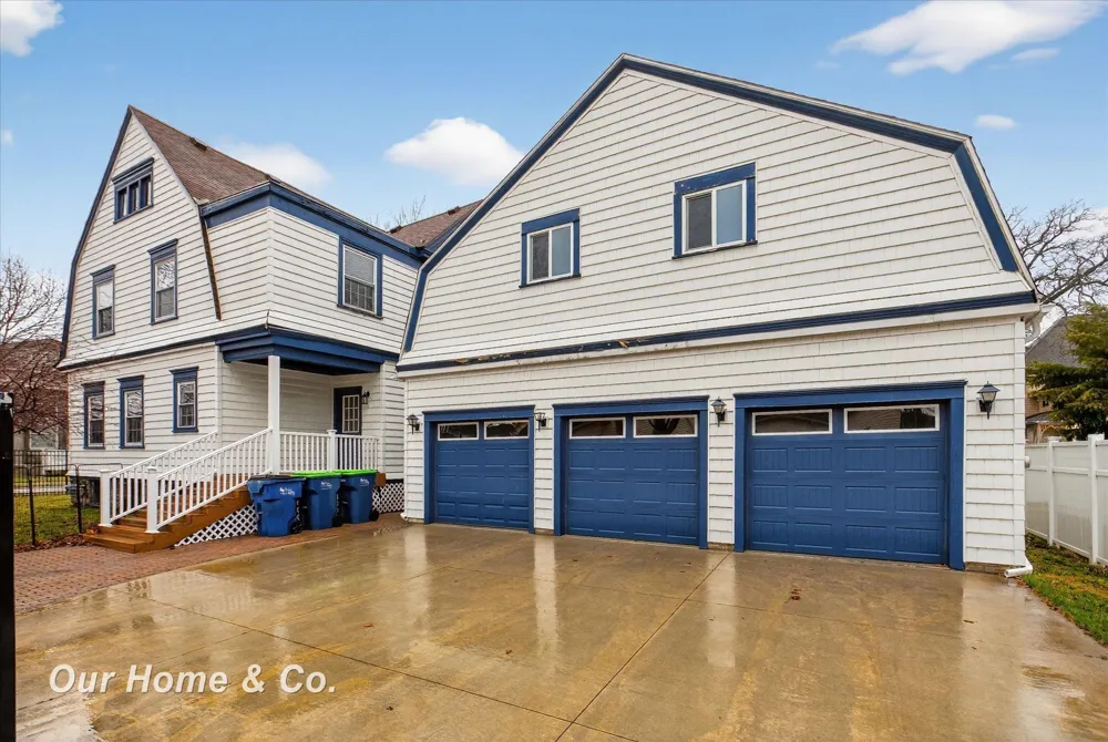 700 Van Buren Street Bay City City, MI 48708