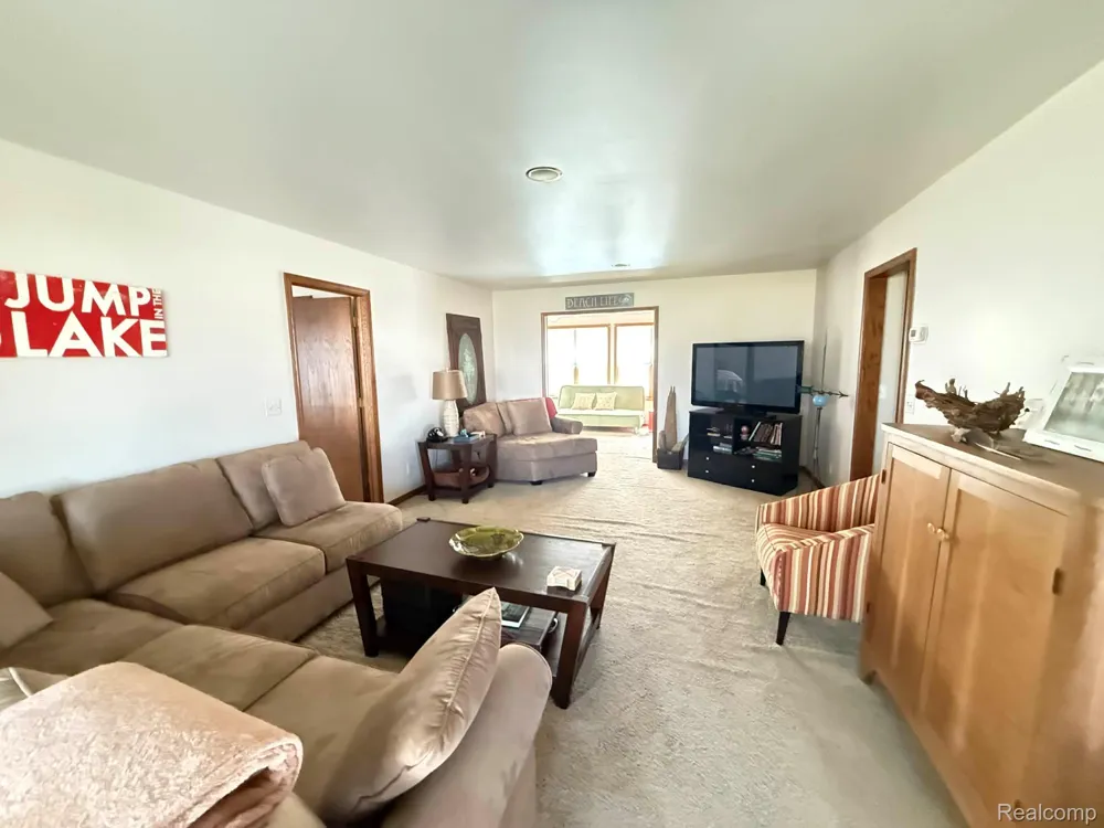 4689 Port Austin Road Lake Township, MI 48725