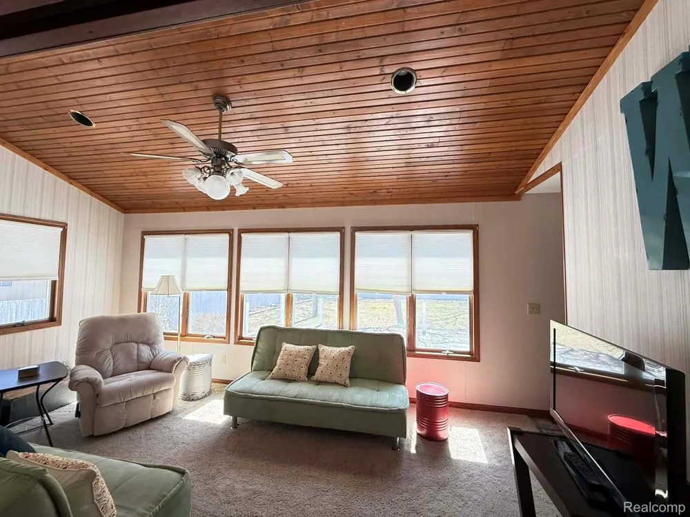 4689 Port Austin Road Lake Township, MI 48725