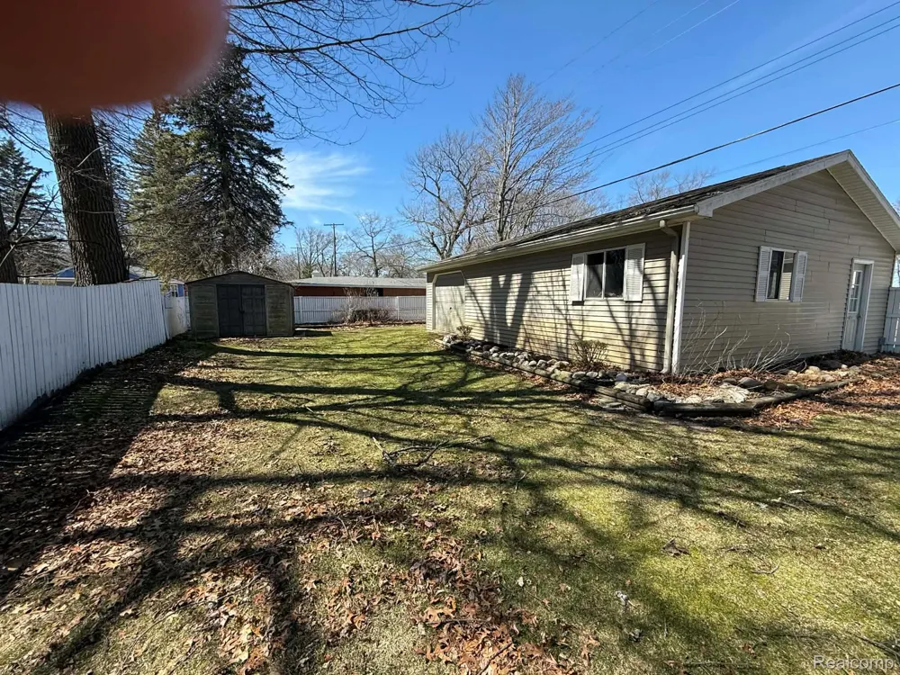 4689 Port Austin Road Lake Township, MI 48725