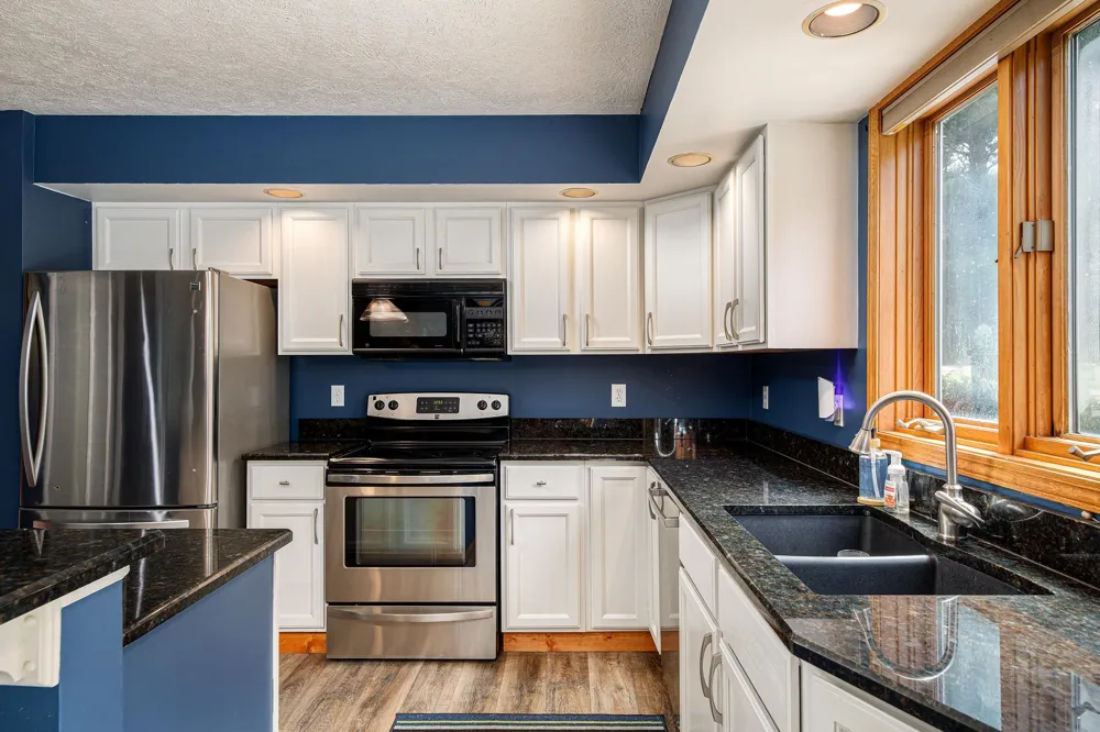 3850 Burlington Drive Acme Township, MI 49690