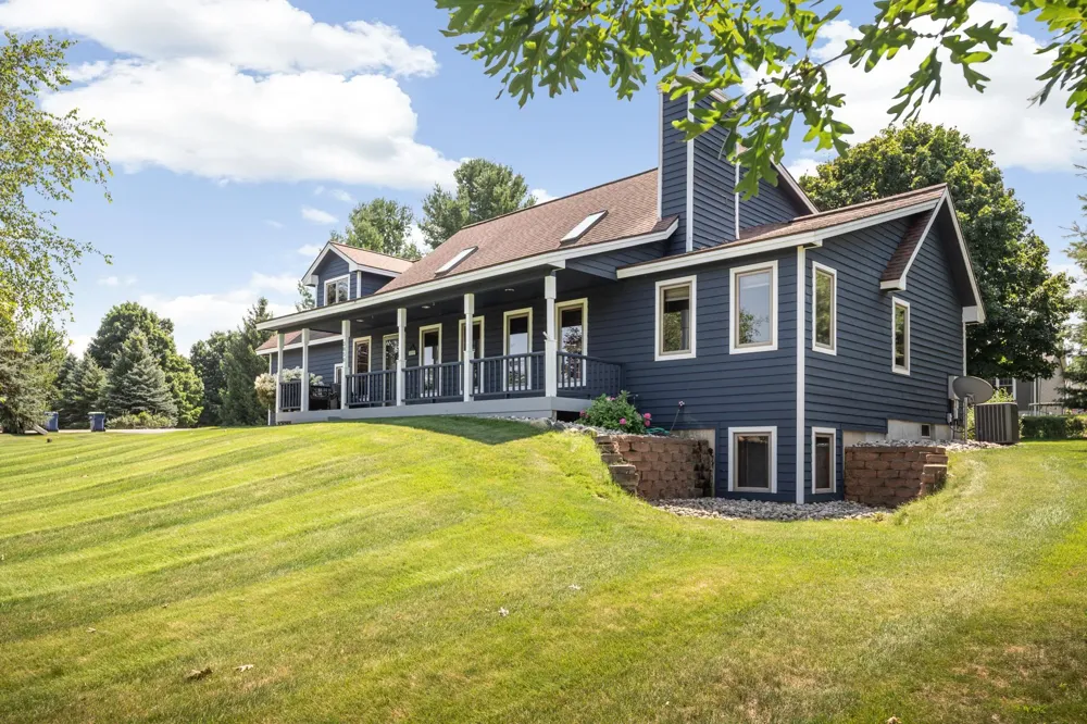 3850 Burlington Drive Acme Township, MI 49690
