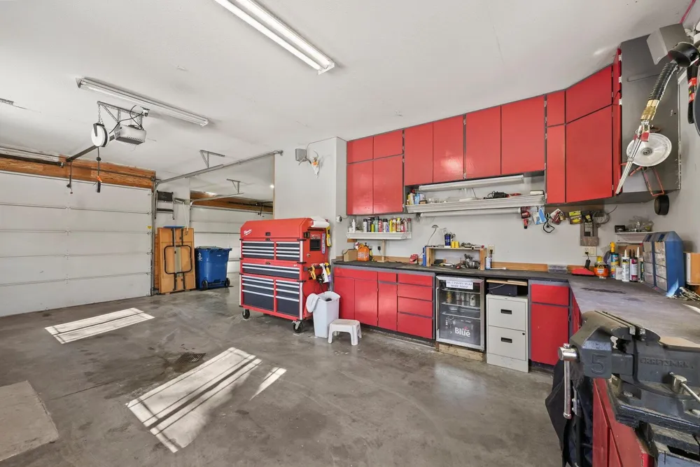 1546 Nightingale Lane Paradise Township, MI 49649