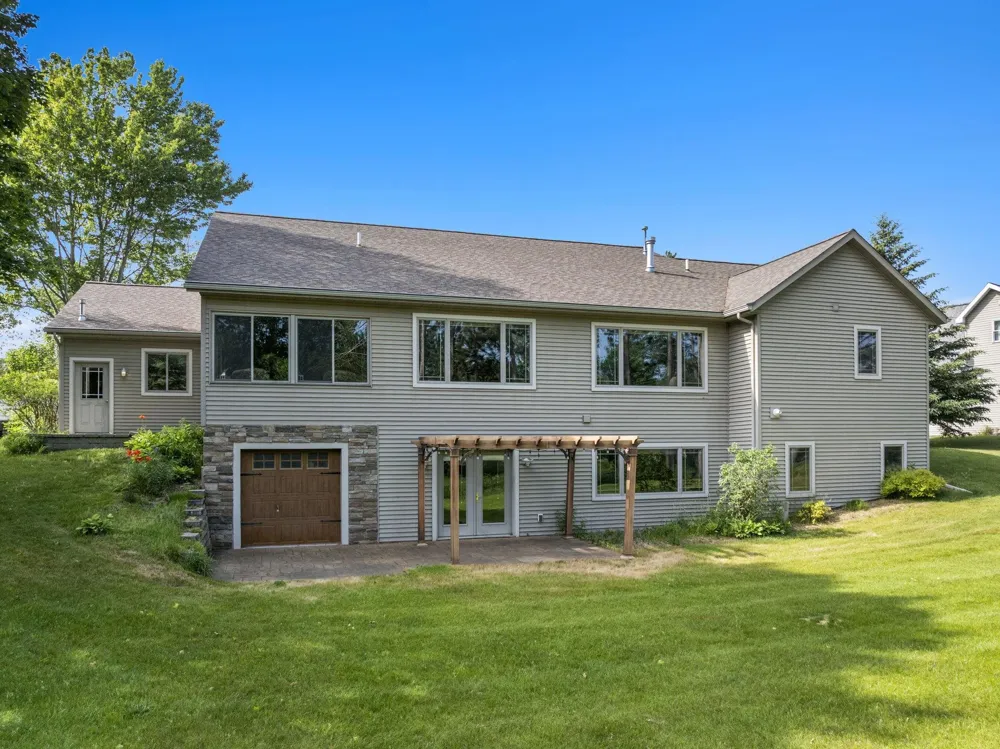 1546 Nightingale Lane Paradise Township, MI 49649