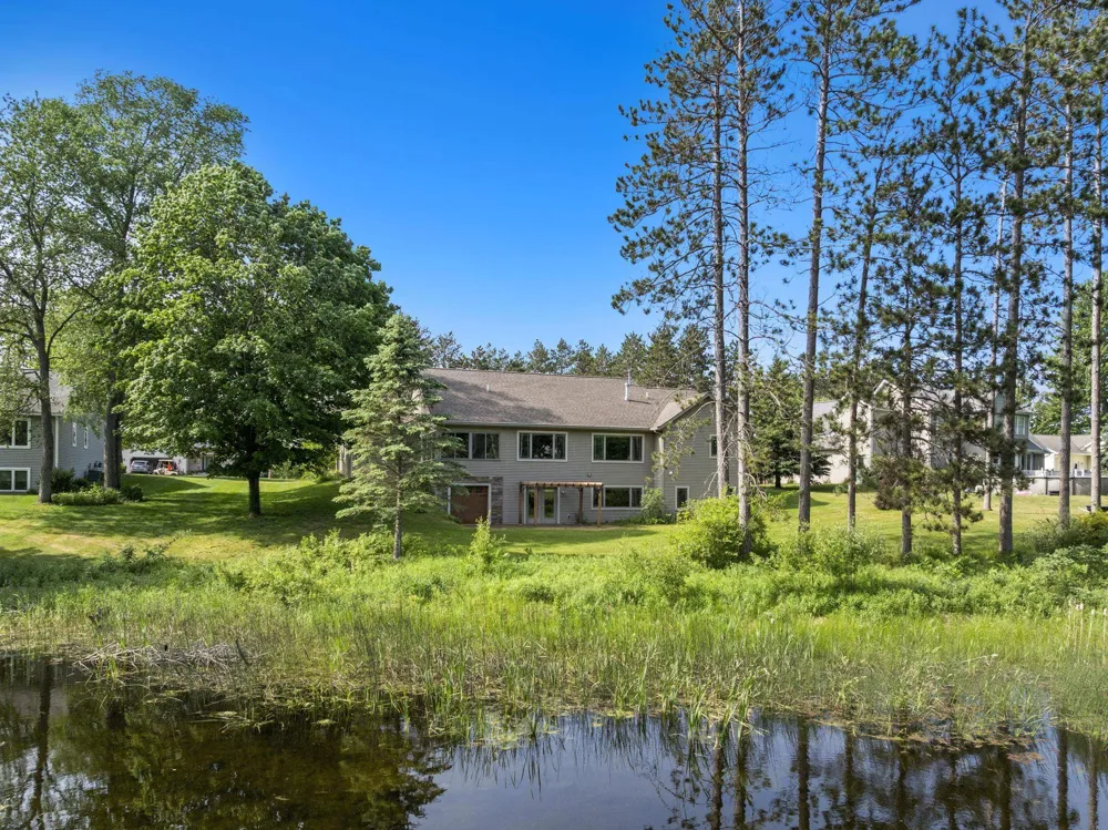 1546 Nightingale Lane Paradise Township, MI 49649