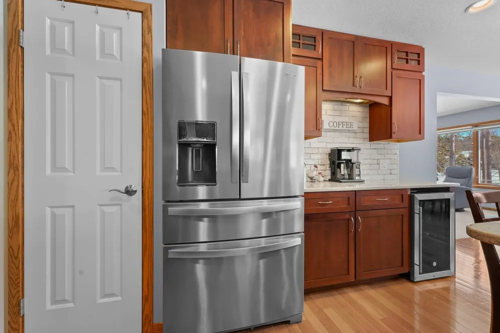 1546 Nightingale Lane Paradise Township, MI 49649