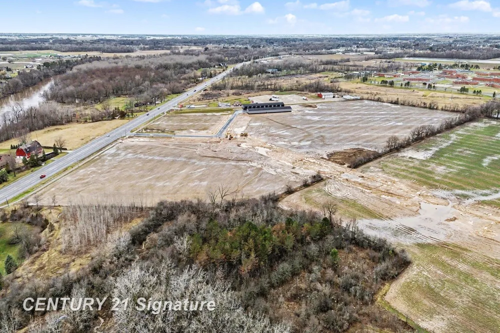 Maverick Drive Tittabawassee Township, MI 48623