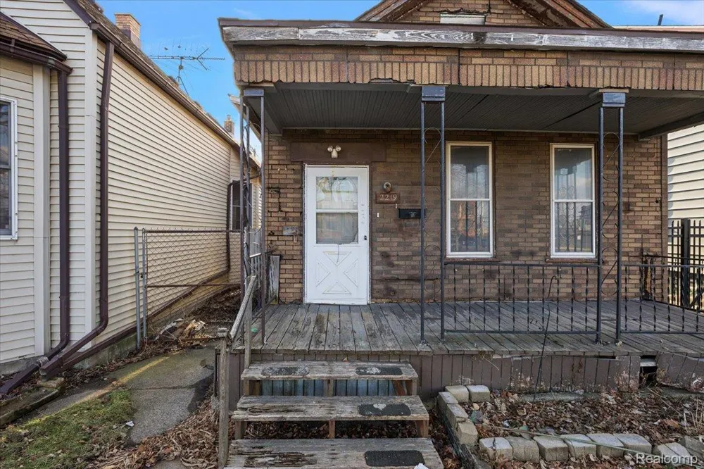2219 Vermont Street Detroit City, MI 48216