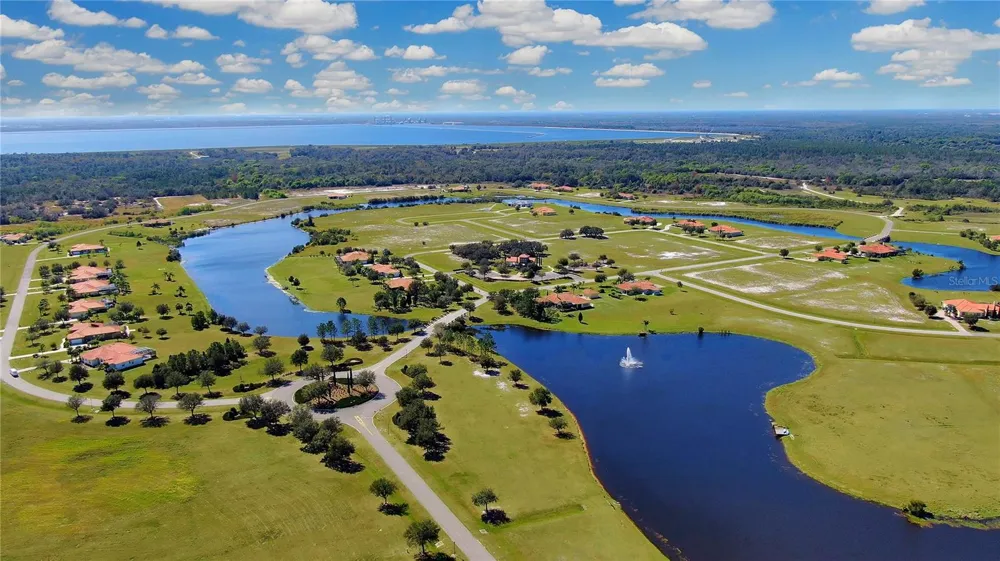 5247 LAKE VENICE DRIVE Wimauma, FL 33598