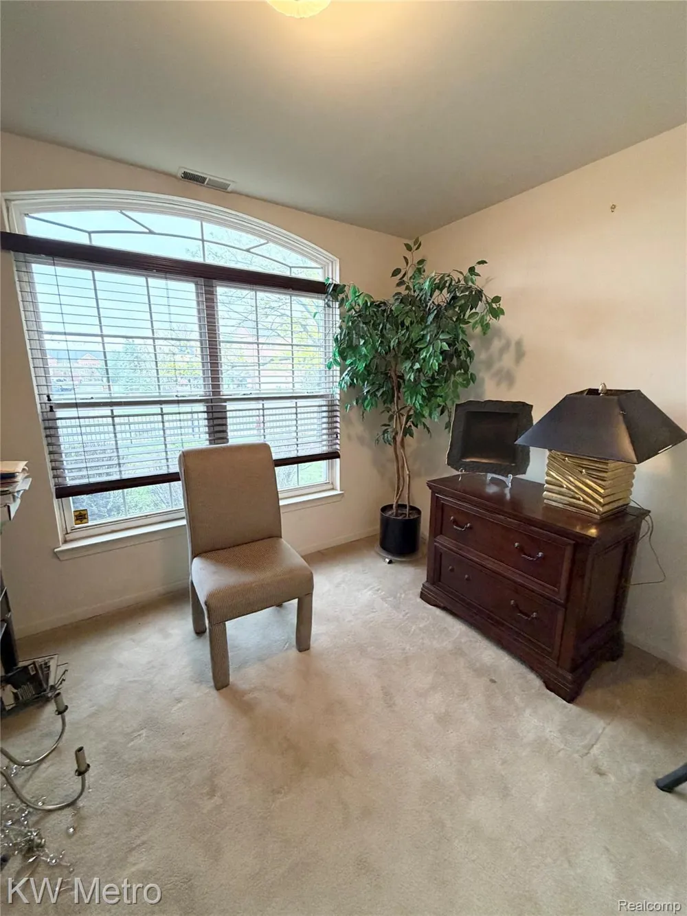 25409 Saint James Southfield City, MI 48075