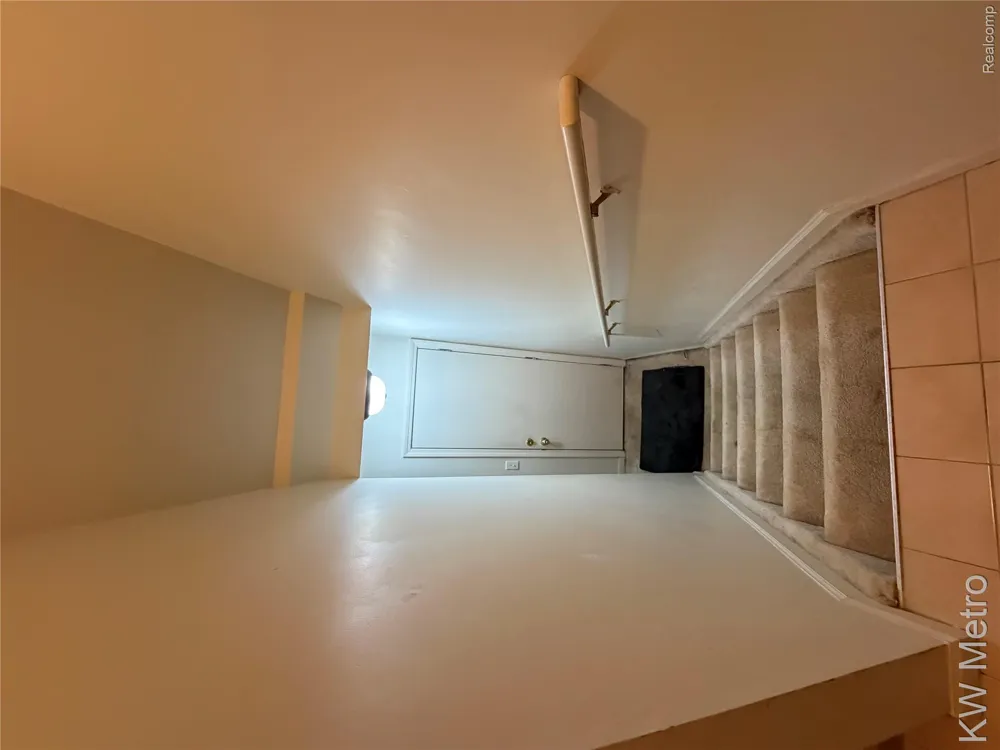 25409 Saint James Southfield City, MI 48075