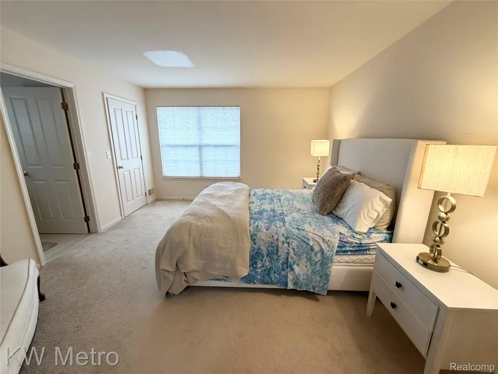 25409 Saint James Southfield City, MI 48075