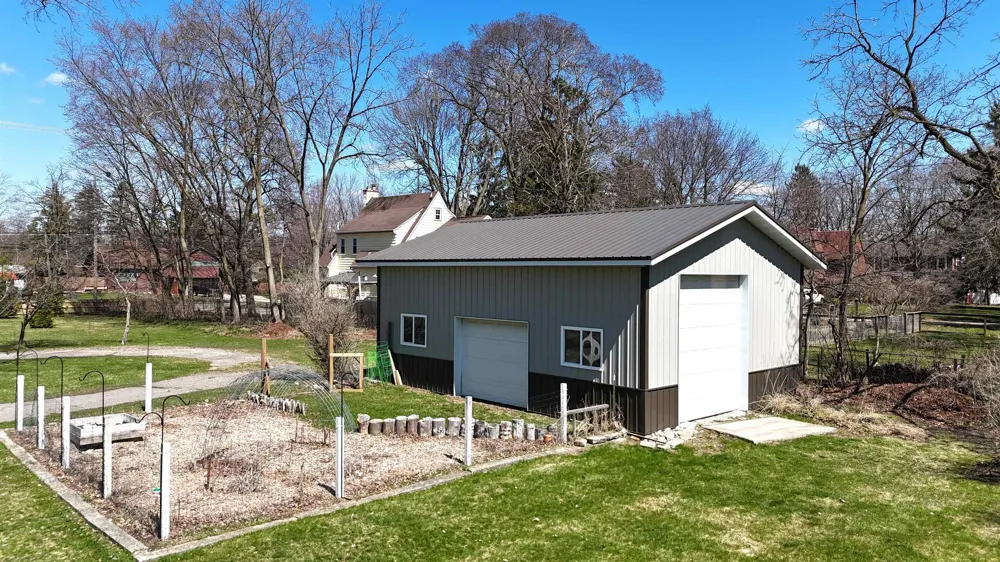 1318 E Broadway Mt Pleasant City, MI 48858