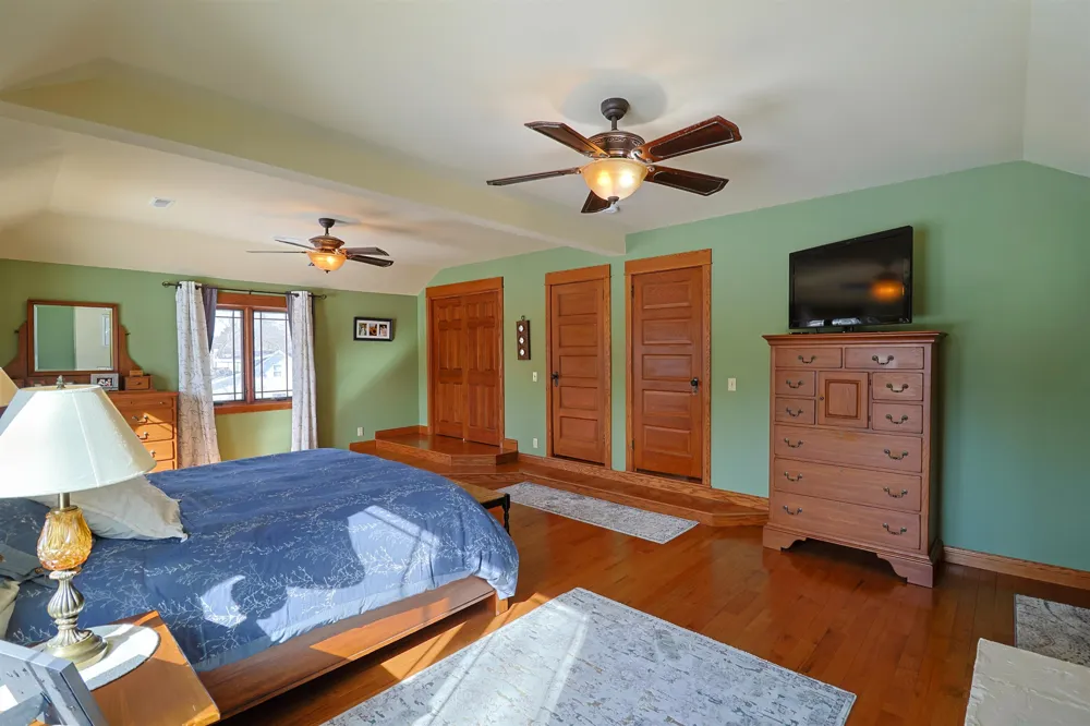1318 E Broadway Mt Pleasant City, MI 48858