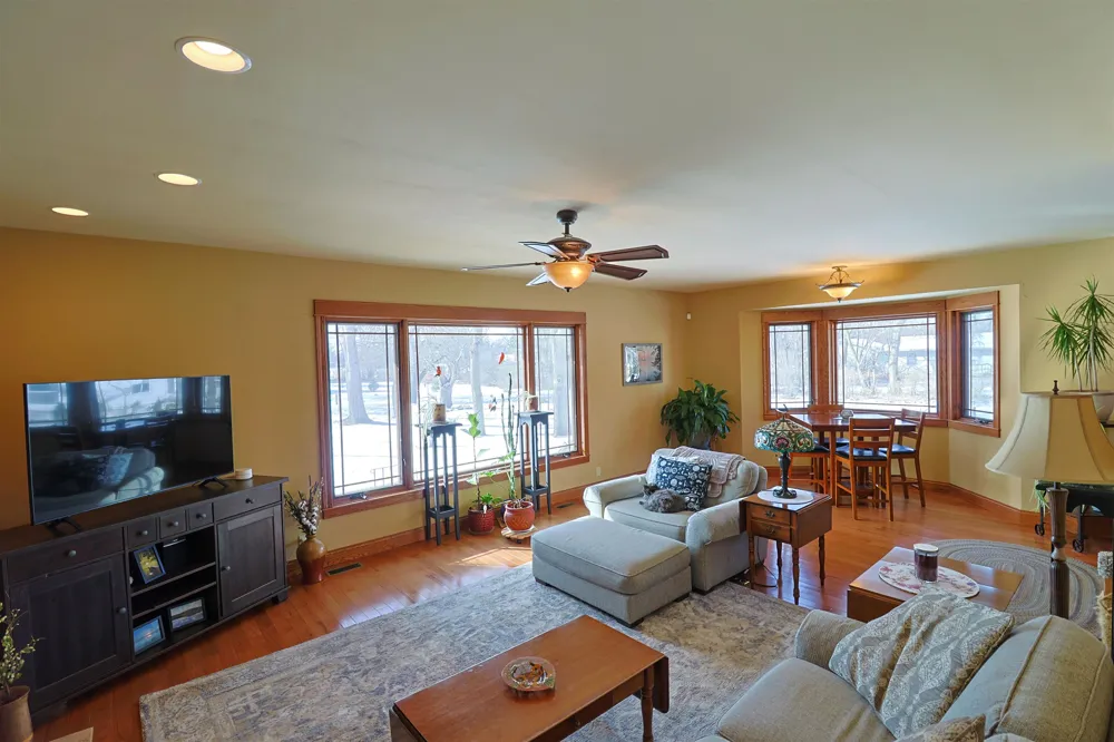 1318 E Broadway Mt Pleasant City, MI 48858