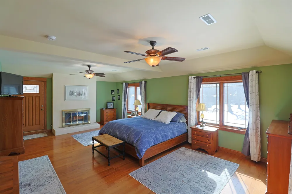 1318 E Broadway Mt Pleasant City, MI 48858