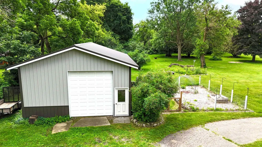 1318 E Broadway Mt Pleasant City, MI 48858