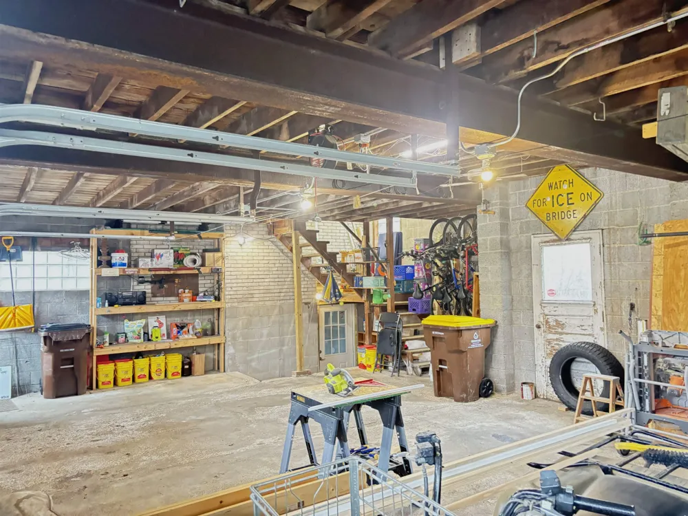 1318 E Broadway Mt Pleasant City, MI 48858