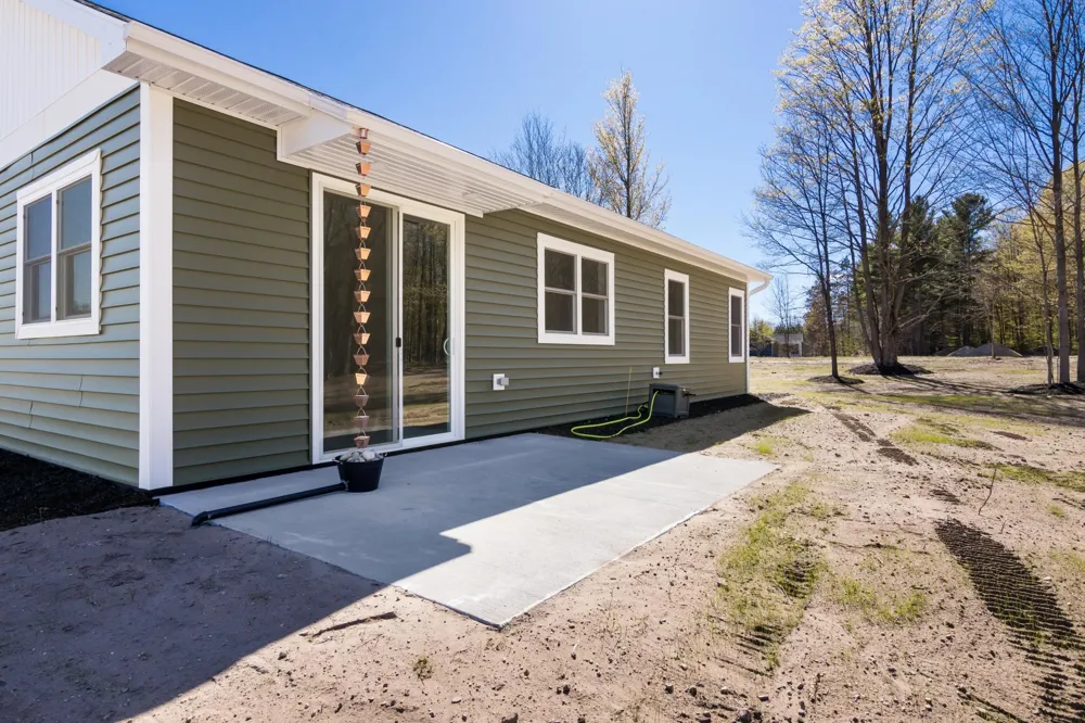 6533 Jeffrey Place Green Lake Township, MI 49637