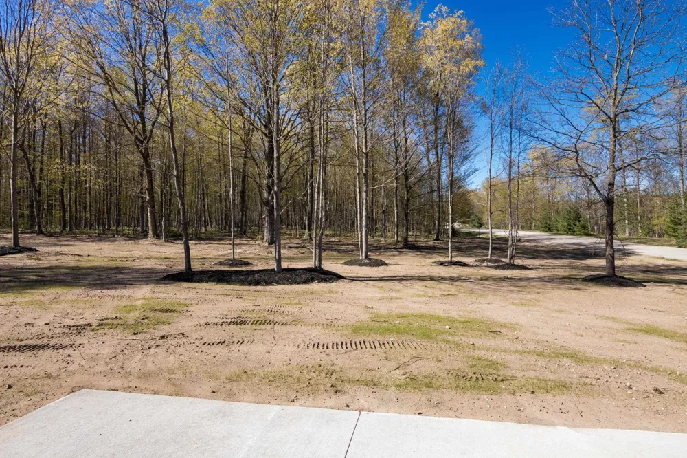 6533 Jeffrey Place Green Lake Township, MI 49637