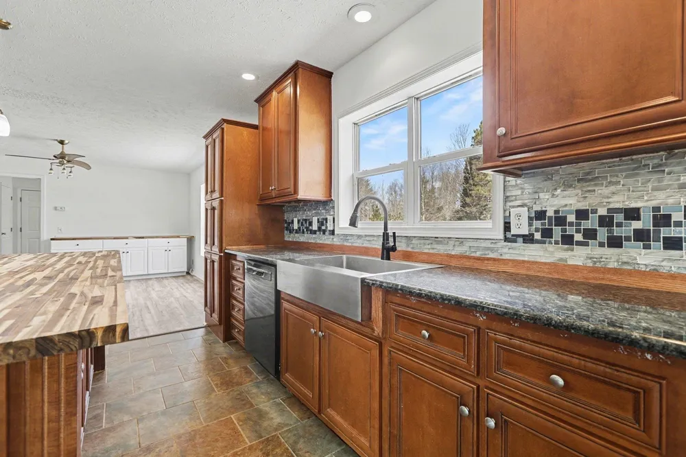 9190 Cedar Run Road Long Lake Township, MI 49684