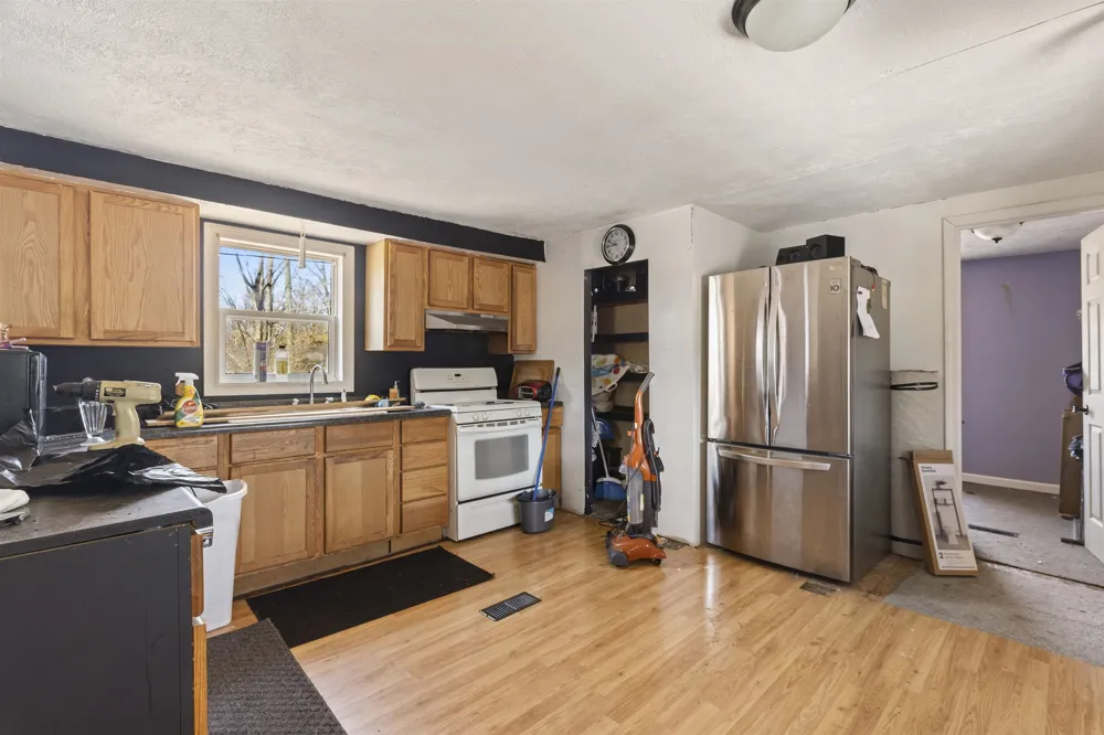 17403 Springdale Springdale Township, MI 49683