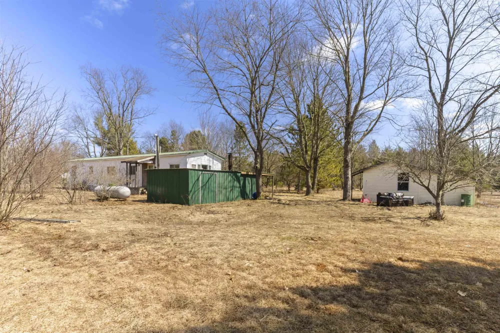 17403 Springdale Springdale Township, MI 49683