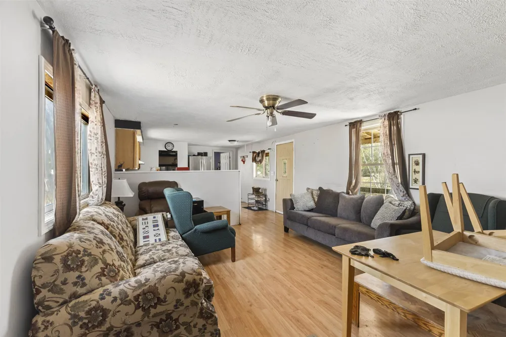17403 Springdale Springdale Township, MI 49683