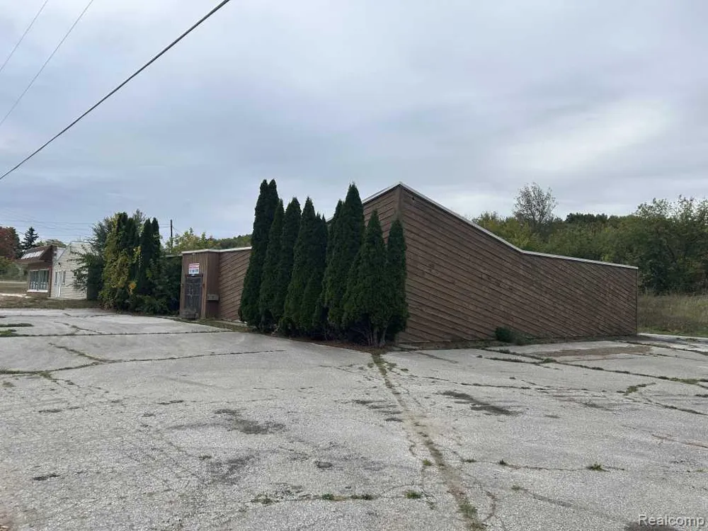 2598 S Oceana Drive Shelby Village, MI 49455