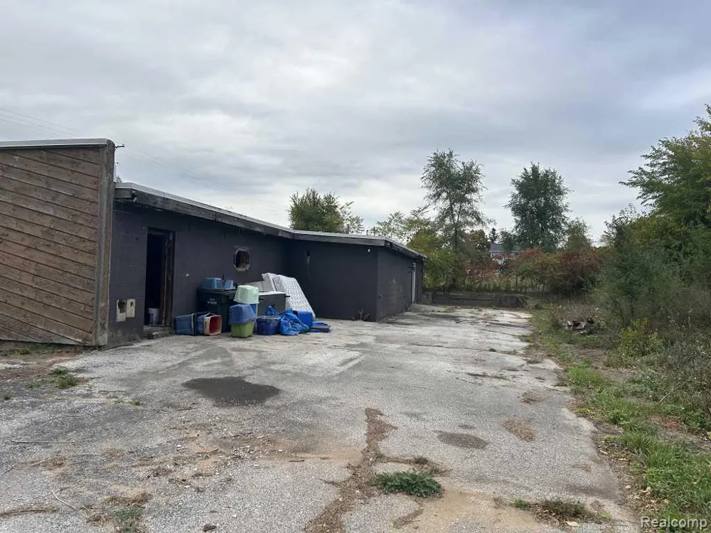 2598 S Oceana Drive Shelby Village, MI 49455