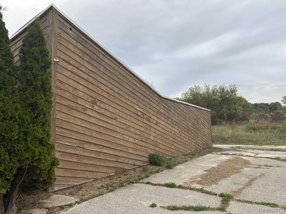 2598 S Oceana Drive Shelby Village, MI 49455